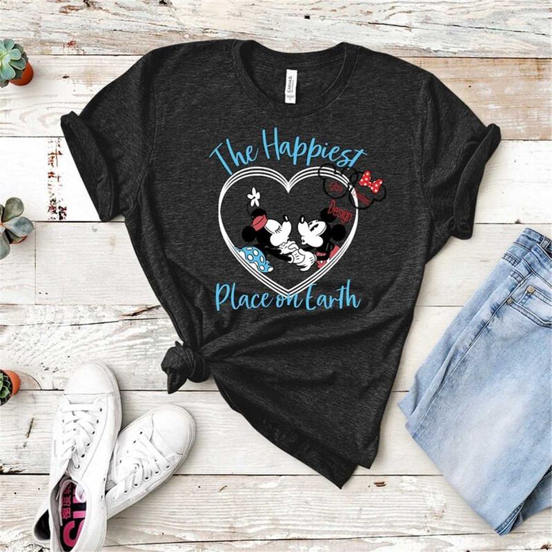MR-1582023142542-mick-and-mini-in-heart-the-happiest-place-on-earth-svg-image-1.jpg