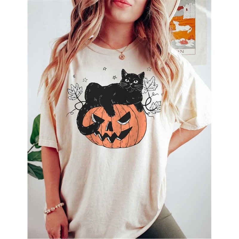 MR-1582023173737-comfort-colors-black-cat-on-pumpkin-shirt-shirt-for-fall-image-1.jpg