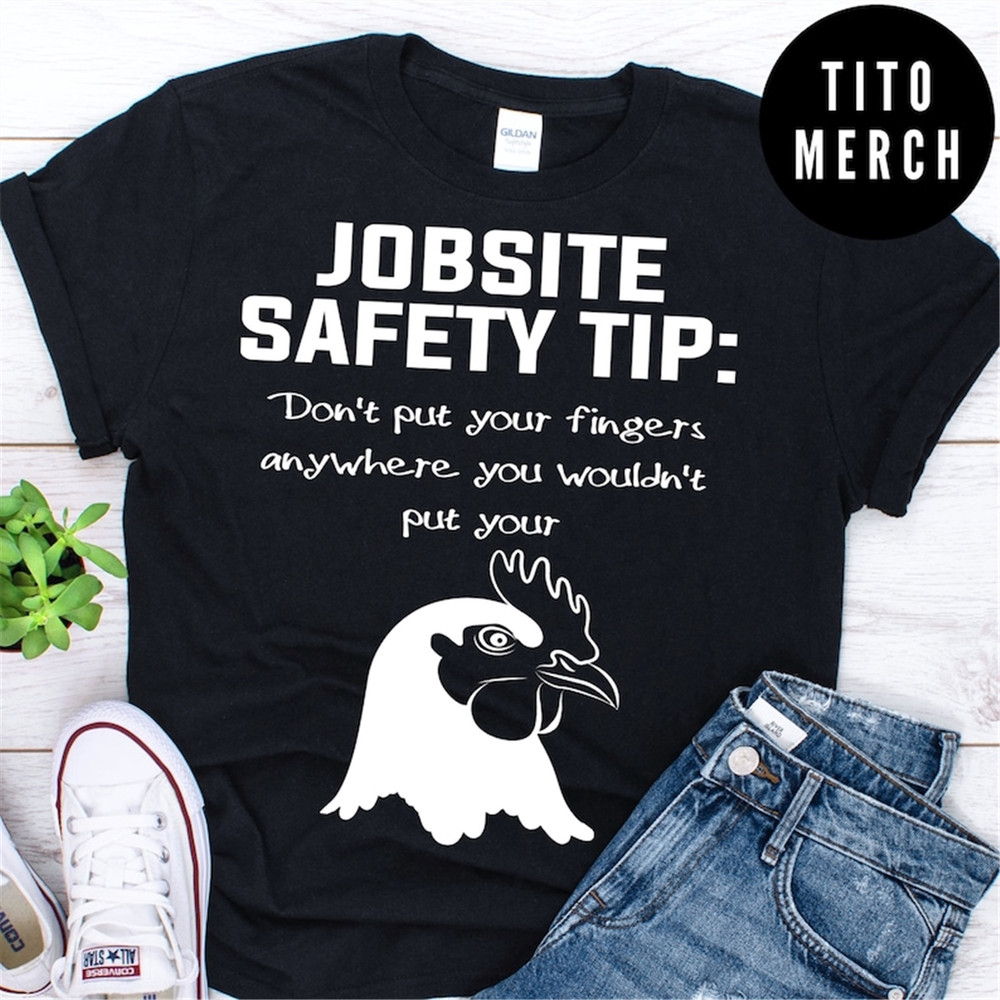 MR-1582023182013-jobsite-safety-tip-dont-put-your-fingers-anywhere-t-shirt-image-1.jpg