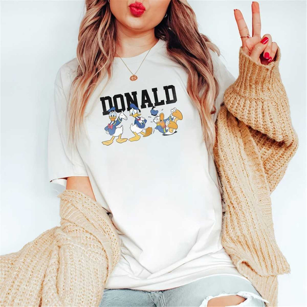 MR-158202318325-disney-mickey-friends-donald-duck-pose-classic-retro-shirt-image-1.jpg