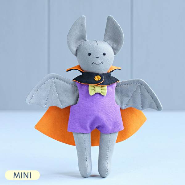 mini-halloween-bat.jpg