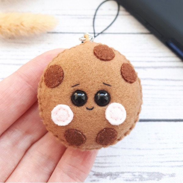 cute-cookies-plush-keychain