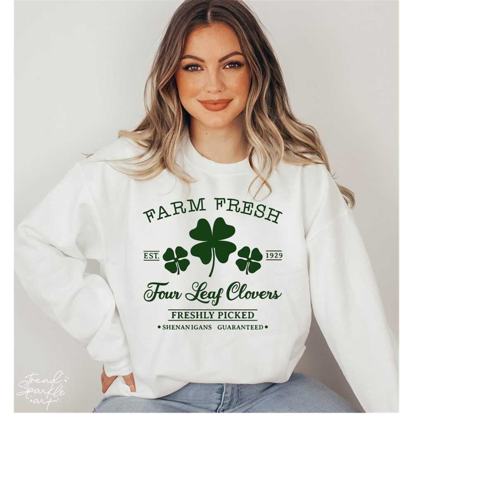 MR-1582023211921-st-patricks-day-svg-png-farm-fresh-four-leaf-clovers-svg-image-1.jpg