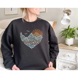 mountains shirt, hiking t-shirt, nature lover tee, hiking mom shirt, camping shirt, outdoor t-shirt, nature lover gift,