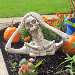 Personality Screaming Skull Statue Pendant Garden Halloween