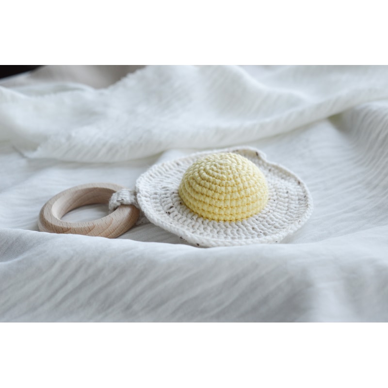 Fried egg crocheted rattle, cute crochet rattle play food fo | Inspire ...