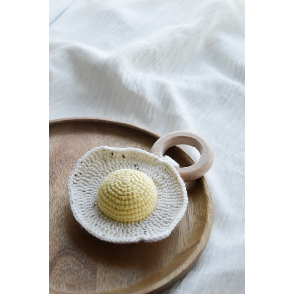 Fried egg crocheted rattle, cute crochet rattle play food fo | Inspire ...