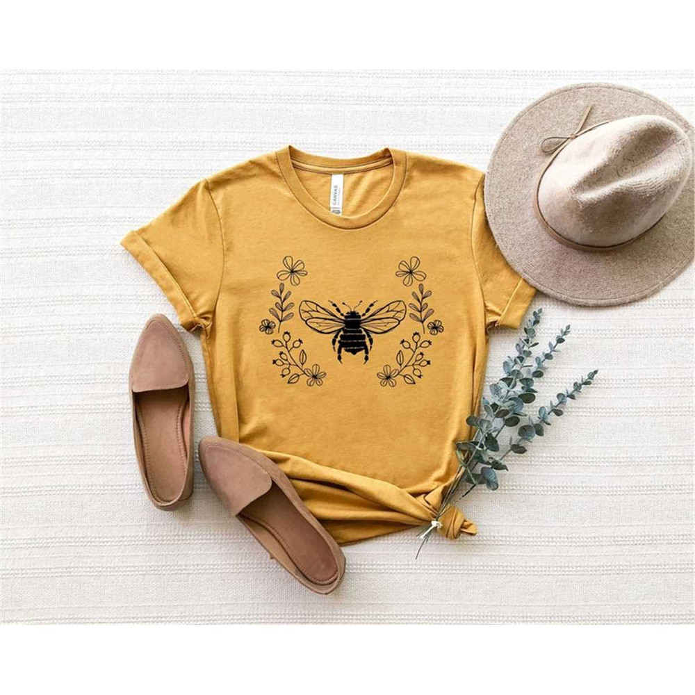 MR-1782023191527-bee-botanical-shirt-nature-shirt-gift-for-her-wildflower-image-1.jpg