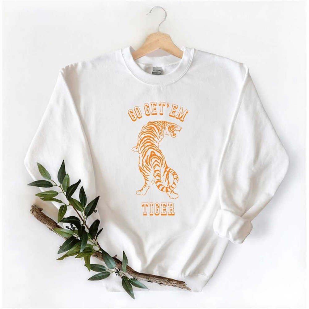 MR-188202303137-vintage-tiger-long-sleeve-shirt-go-get-em-tiger-sweatshirts-image-1.jpg