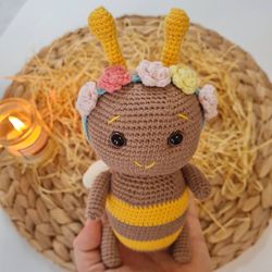 Crochet bee, Bee crochet, Knit bee, Bee toy, Bee gifts idea, Workaholic gifts, Bee crochet plush, Bee lover gift,