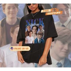 nick nelson graphic shirt, heartstopper season 2 shirt, nick and charlie heartstopper tee, retro heartstopper book merch