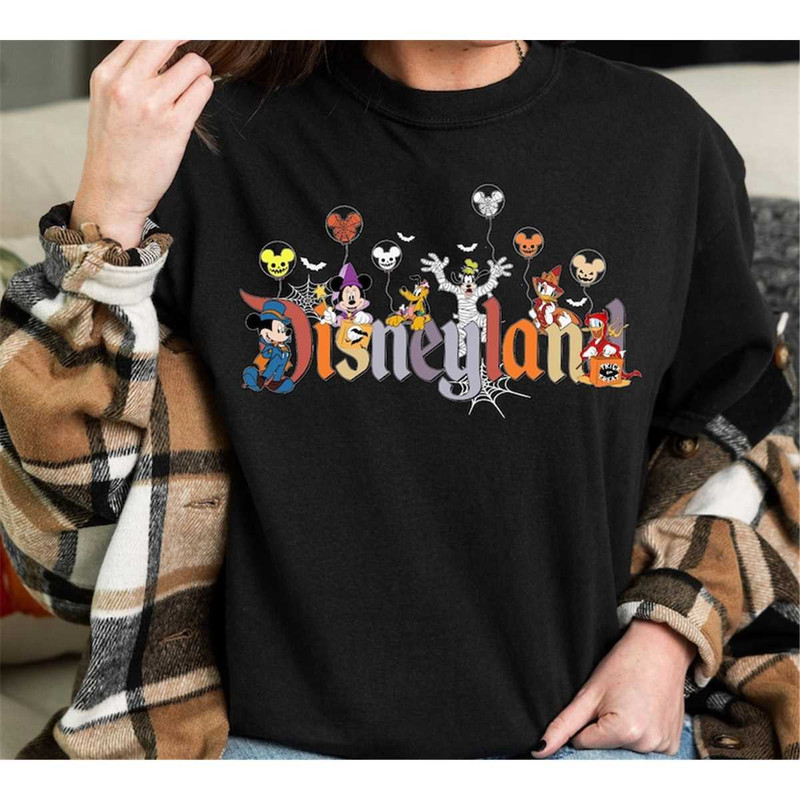 MR-1882023141646-vintage-disneyland-halloween-shirt-mickey-and-friend-image-1.jpg