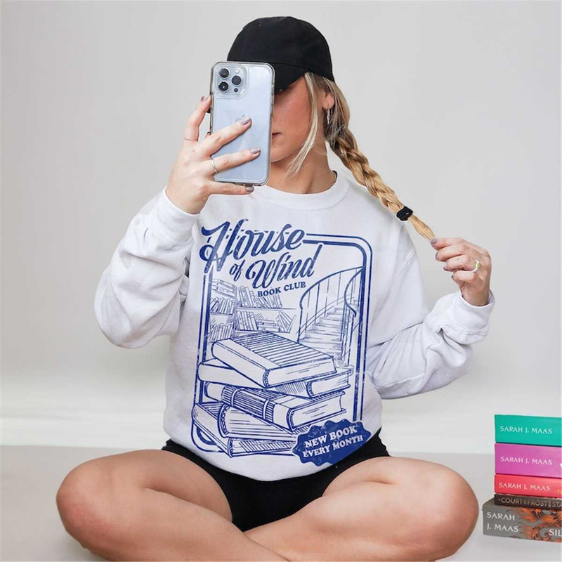 MR-188202315851-acotar-house-of-wind-book-club-sweashirt-night-court-velaris-image-1.jpg