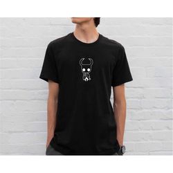 hollow knight gaming shirt | hornet silksong simple line art gamer t-shirt team cherry switch gift for gamer tee