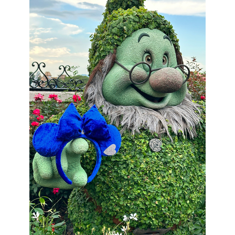 royal blue Ears, snow white inspired Headband, blue ears, sparkle ears, blue heart headband, beauty and the beast headband ears - 2.jpg