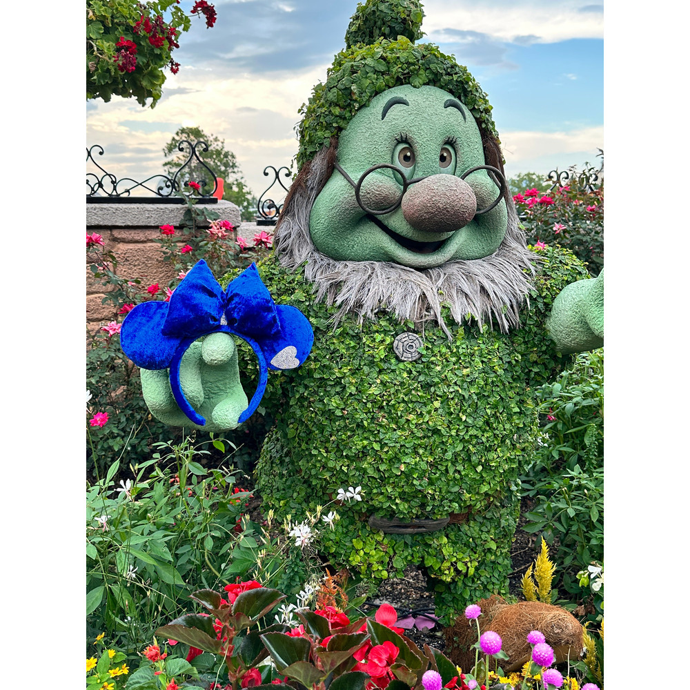 royal blue Ears, snow white inspired Headband, blue ears, sparkle ears, blue heart headband, beauty and the beast headband ears - 3.jpg