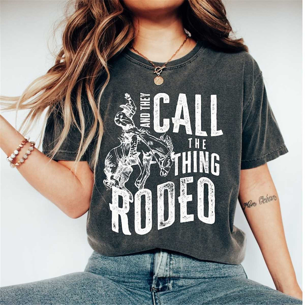 MR1882023172834rodeoshirtwesternshirttheycallthethingrodeocowgirlimage1jpg