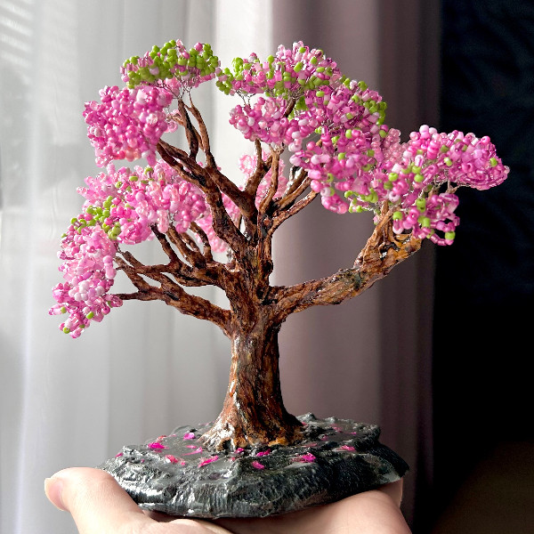 Pink-tree-with-green-in-hands.jpeg