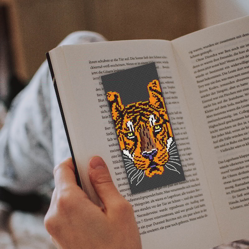 animal bookmark cross stitch pattern tiger