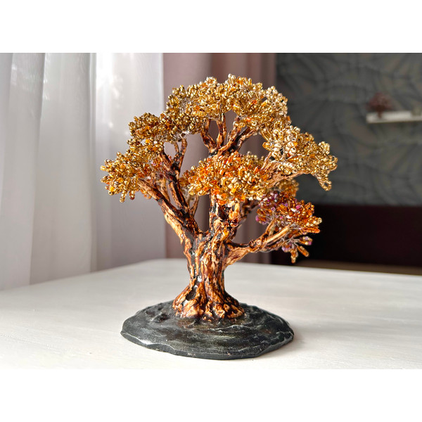 Golden-bonsai-in-interior.jpeg