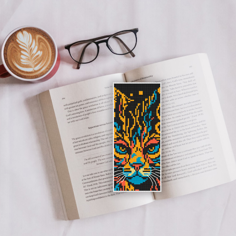 bookmark embroidery pattern cat