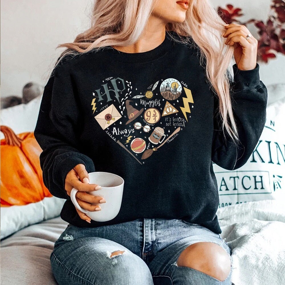 Sweatshirt Flying Car Magical Castle Hoodie Luna Love Good Potterhead HP Crewneck Sweatshirt Vacation Tops - 1.jpg