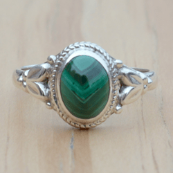 Malachite ring, Women gemstone sterling silver ring, Green Stone Women Ring, Malachite Silver minimalist Ring, Gift