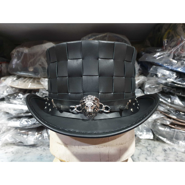 Lion King El Dorado Leather Top Hat (6).jpg