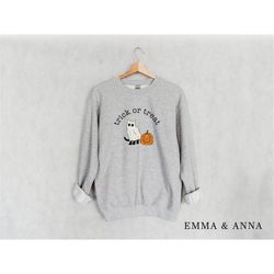 halloween crewneck sweatshirt, trick or treat shirt, black cat sweatshirt, ghost sweatshirt, halloween sweater, jack-o-l