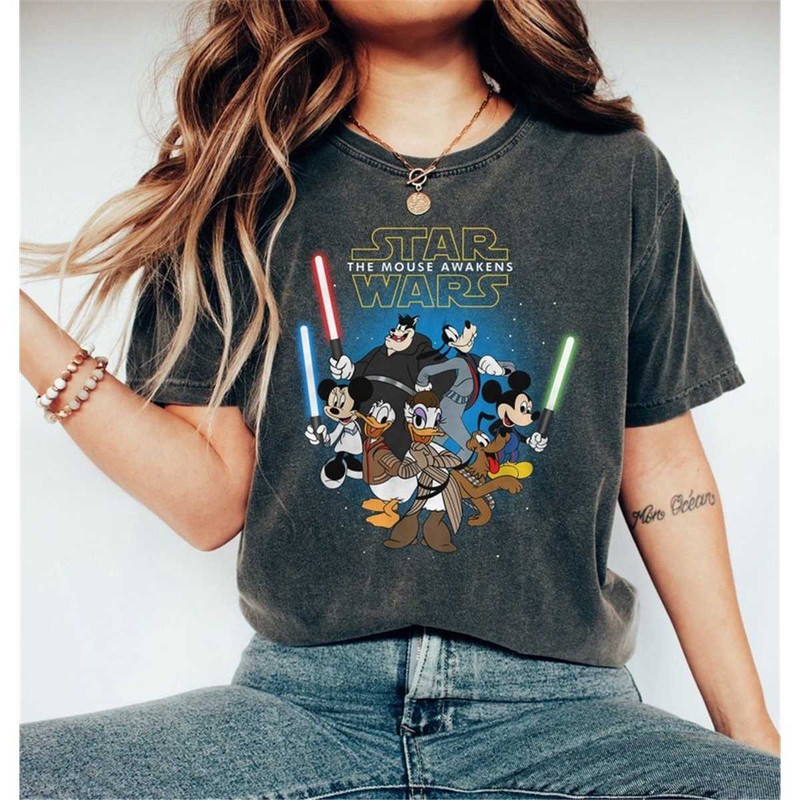 MR-2182023191912-retro-disney-mickey-star-wars-comfort-colors-shirt-mickey-image-1.jpg