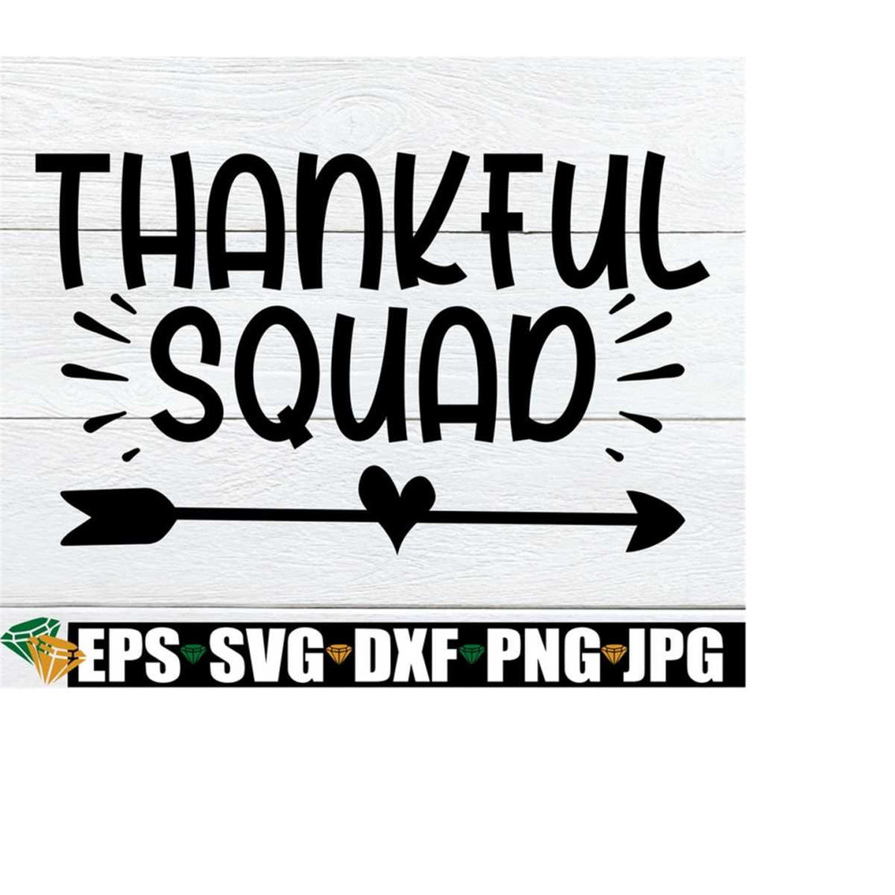 MR-2182023222829-thankful-squad-matching-family-thanksgiving-family-image-1.jpg