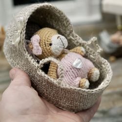 Amigurumi bear with carrycot, teddy bear, handmade bear, handmade amigurumi, handmade toy for kids, knitted bear, knitte