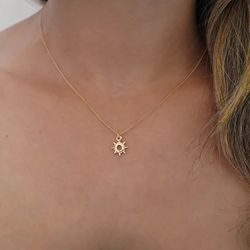Gold Sun Necklace, Minimalist Necklace, Dainty necklace, Unisex Neklace