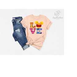 winnie the pooh love t-shirt, winnie the pooh family shirt, the pooh and friends tee, the pooh outfit, pooh eeyore pigle