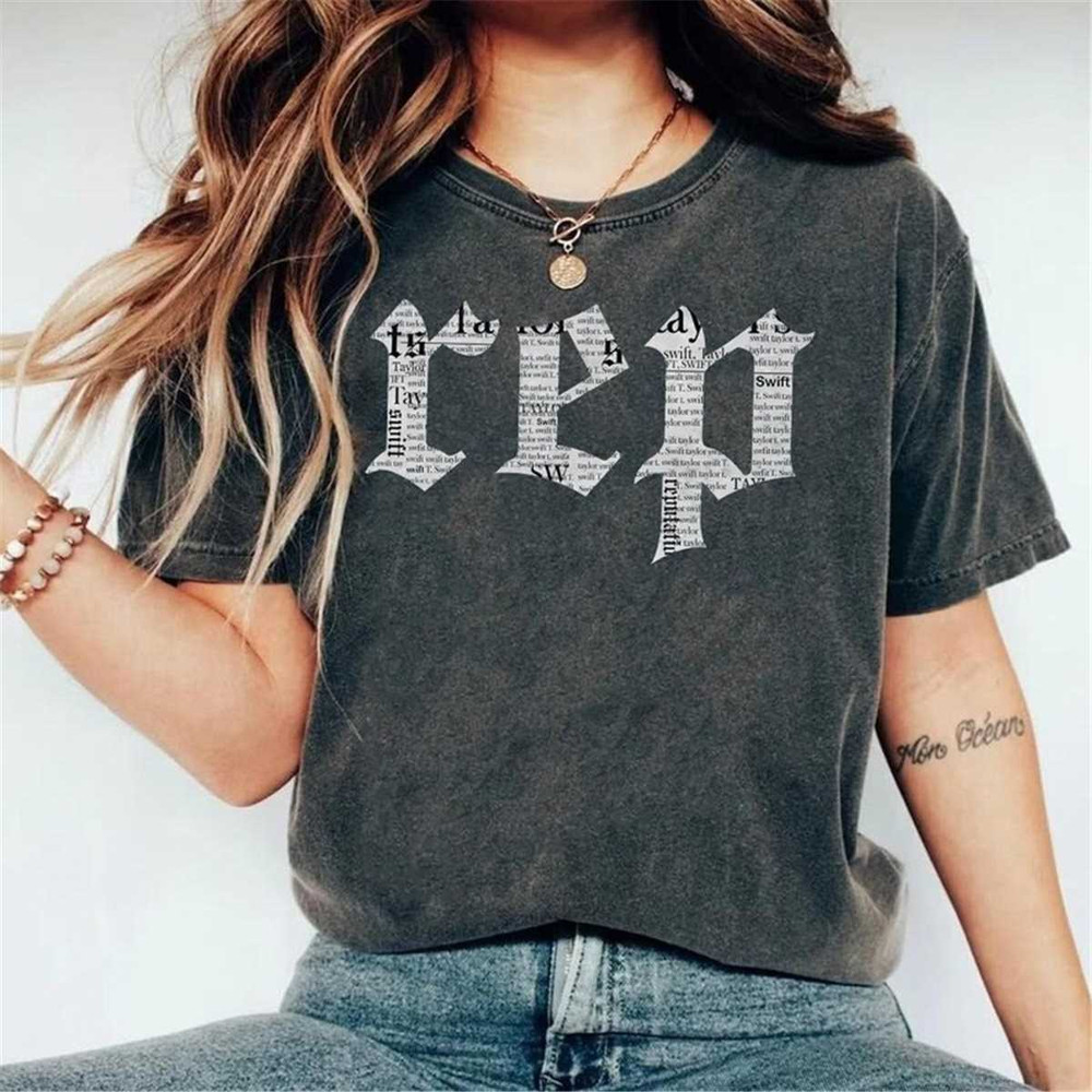 MR-2482023125736-rep-taylor-album-shirt-rep-newspaper-concert-t-shirt-in-my-image-1.jpg