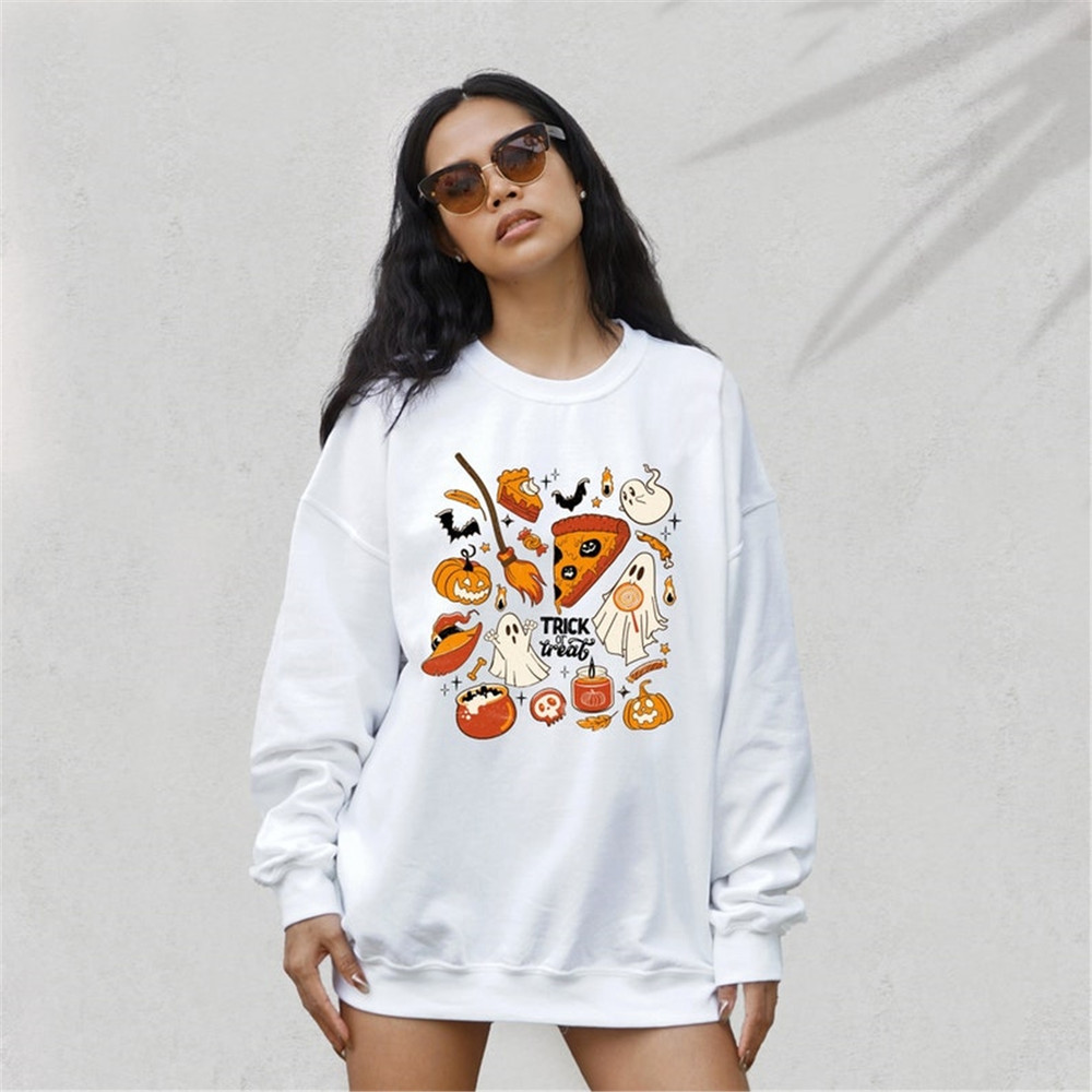 MR-2482023135645-retro-halloween-doodle-sweatshirt-fall-favorites-fall-image-1.jpg