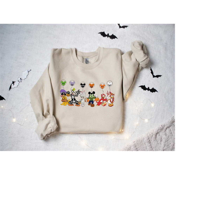 MR-2482023141429-halloween-disneyland-mickey-and-friends-halloween-sweatshirt-image-1.jpg