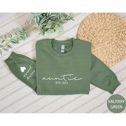personalized auntie sweatshirt with names sleeve, custom aunt sweater, est date auntie sweatshirt, gift for auntie, name