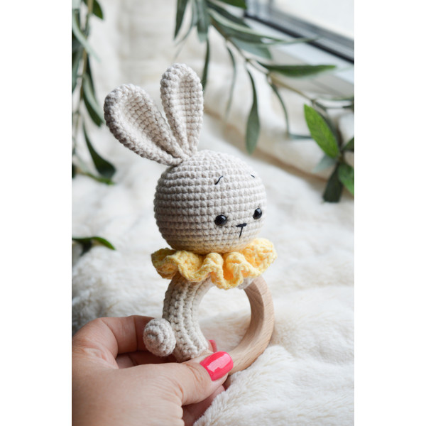 amigurumi bunny rattle.jpg