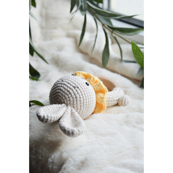 crochet bunny with yellow collar.jpg