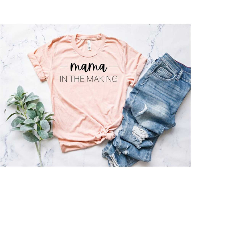 MR-25820238209-mama-in-the-making-shirt-pregnancy-announcement-shirt-image-1.jpg