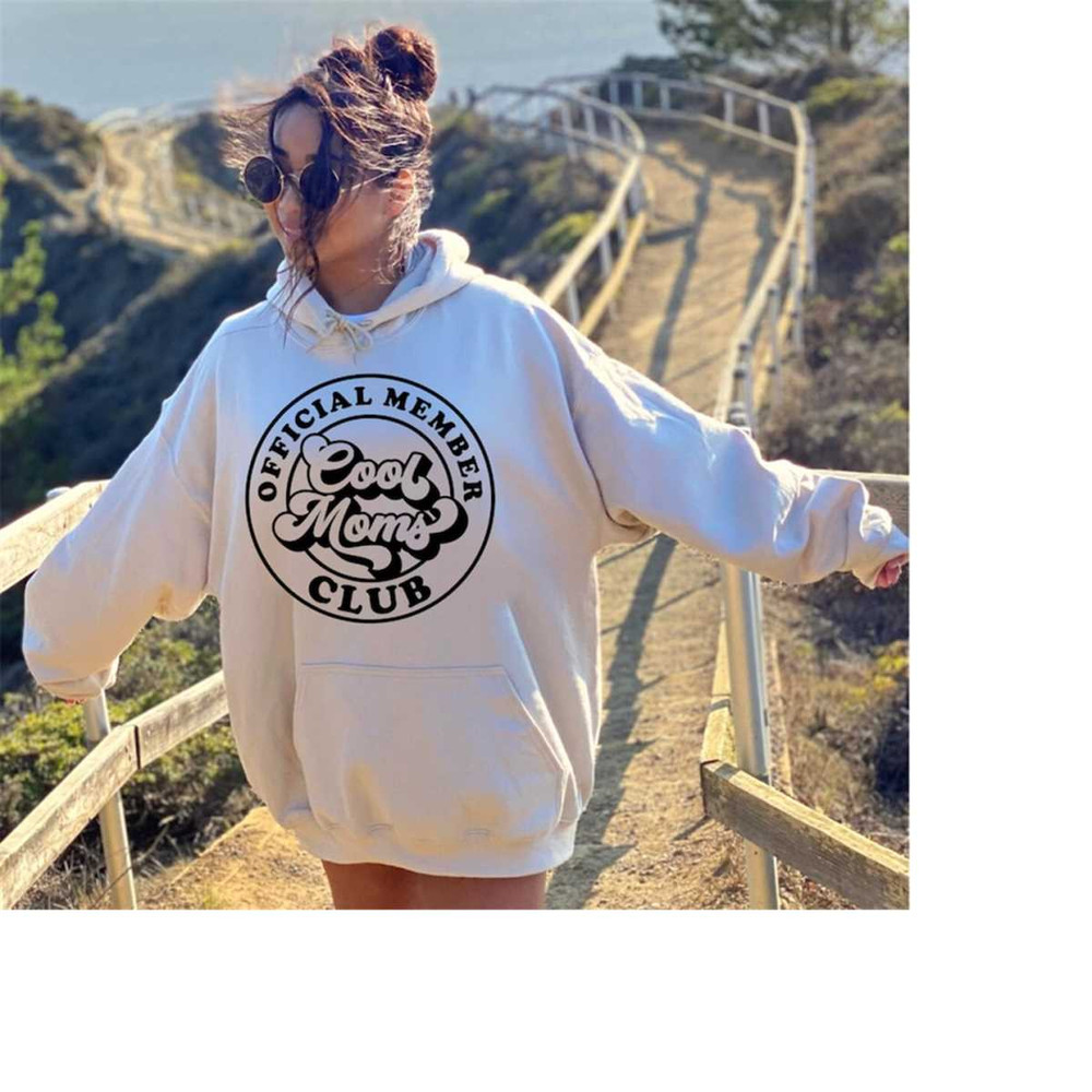 MR-2582023141957-cool-moms-club-hoodie-gift-for-mom-cool-sister-hoodie-best-image-1.jpg