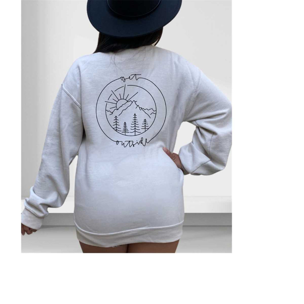 MR-2582023175048-world-traveler-sweatshirt-traveler-hoodie-womens-travel-image-1.jpg