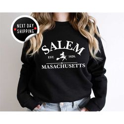 salem massachusetts, crewneck halloween sweatshirt on sand color gildan, hocus pocus sweatshirt, funny colors, hallowee