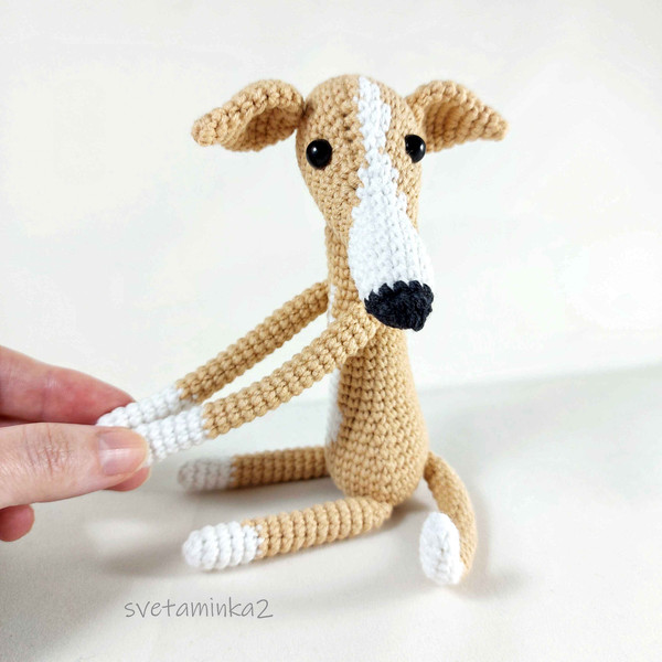 whippet-crochet-pattern.jpg