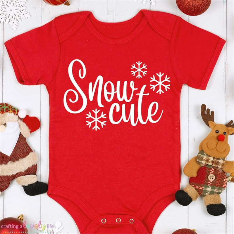 MR-2682023827-snow-cute-svg-baby-christmas-svg-onesie-svg-christmas-svg-image-1.jpg
