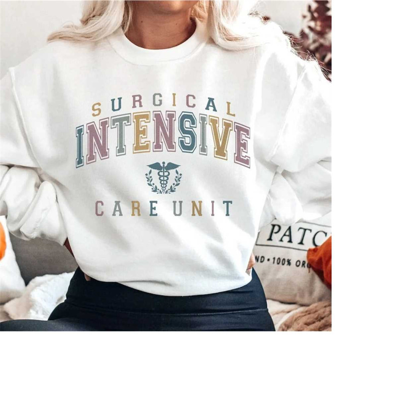 MR-2682023142729-varsity-sicu-nurse-crewneck-sweatshirt-collegiate-surgical-white.jpg