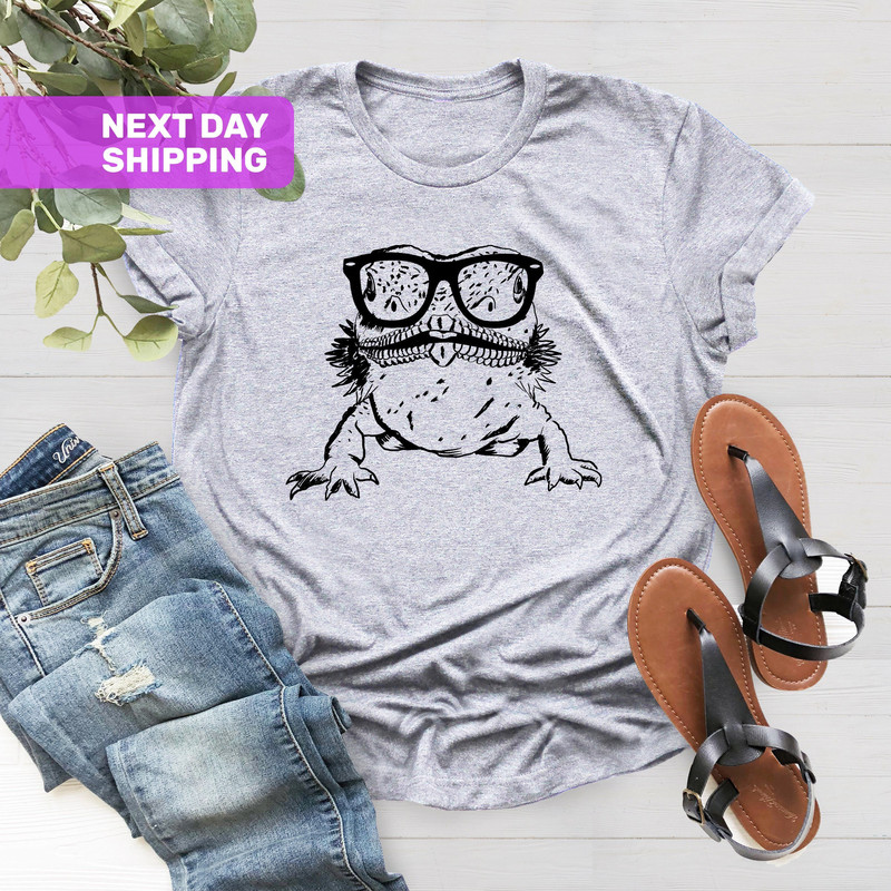 Bearded Dragon Shirt, Nerdy Glasses Animal T-Shirt, Cute Bearded Dragon Owner Gift, Christmas Gift For Her, Pet Bearded Dragon Lover - 1.jpg