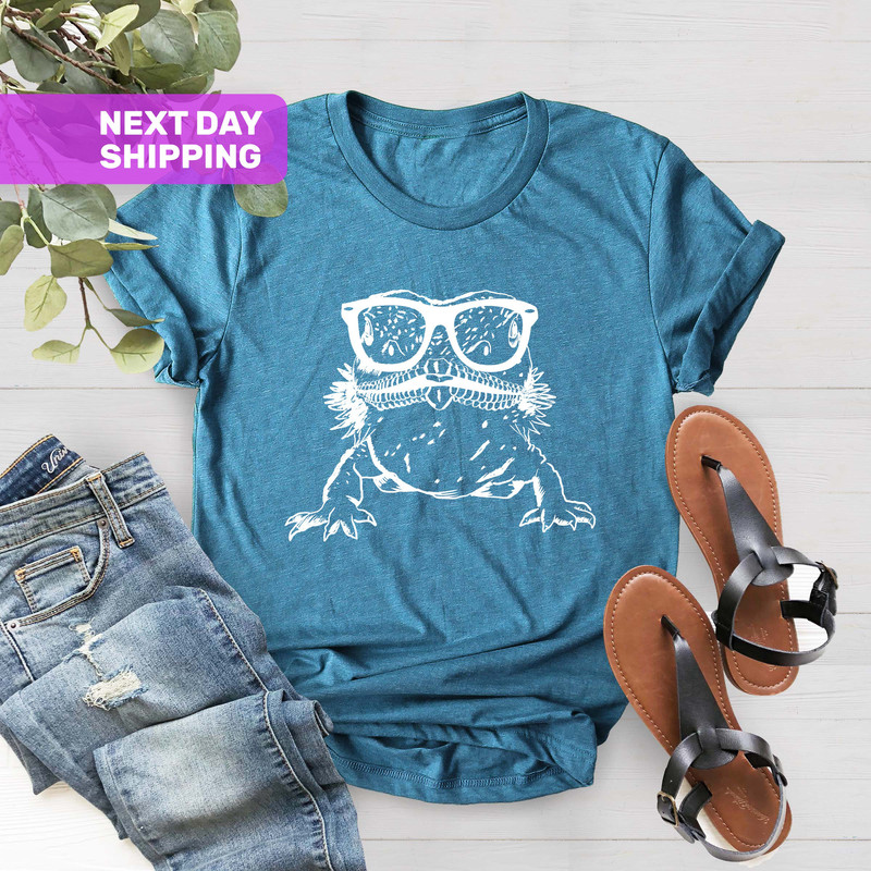 Bearded Dragon Shirt, Nerdy Glasses Animal T-Shirt, Cute Bearded Dragon Owner Gift, Christmas Gift For Her, Pet Bearded Dragon Lover - 4.jpg