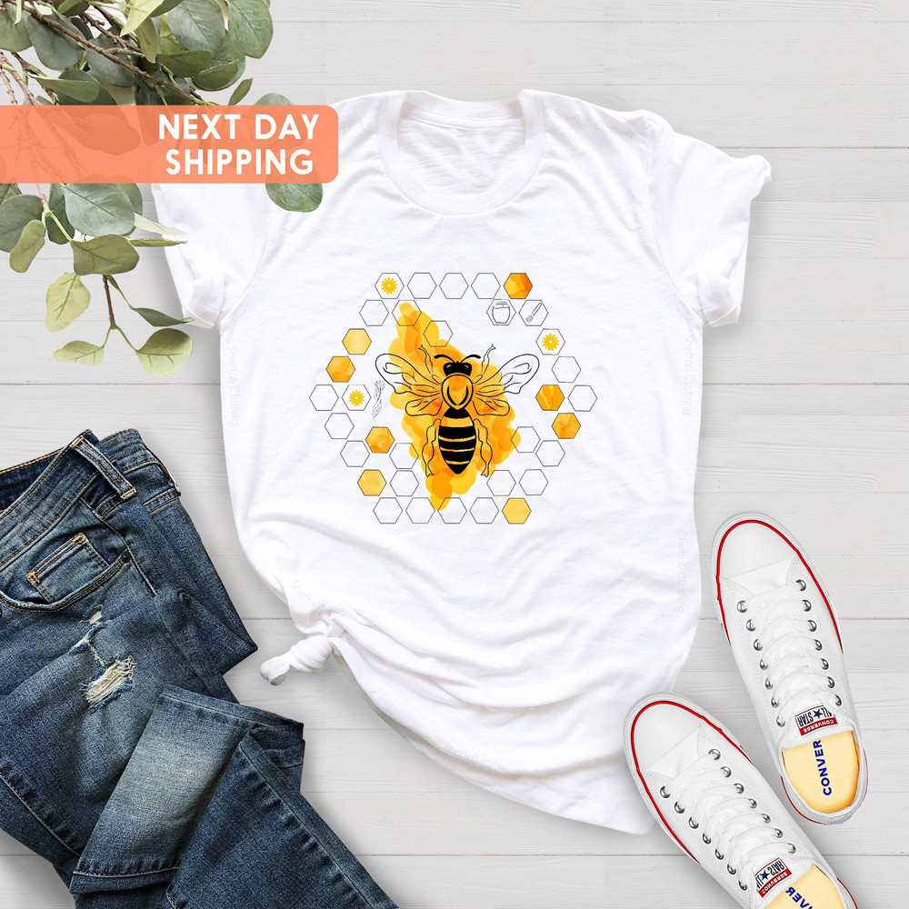 Bee T-shirt, Nature Tee, Vegan Tshirt, Bee Botanical Shirt, Gift For Her, Cute Bee Shirt, Xmas Gifts, Bumblebee Trendy Shirt, Summer Shirt - 1.jpg